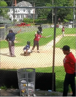  ??  ?? Girls softball players show off their skills during the Sports Expo at Cadwalader Park on Saturday afternoon.