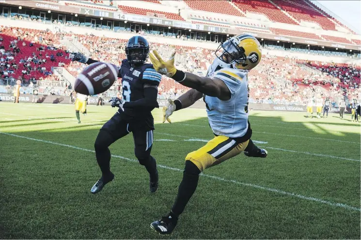  ?? CHRISTOPHE­R KATSAROV/THE CANADIAN PRESS ?? Receiver Nate Behar returns to his old stomping grounds Saturday when the Edmonton Eskimos travel to Ottawa to take on the Redblacks.