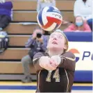  ?? AMY SHORTELL/THE MORNING CALL ?? Bethlehem Catholic’s Vanessa Speciale had 45 assists in the match against Spring Grove.