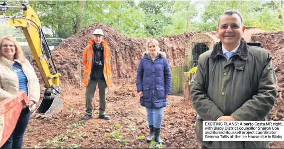  ??  ?? EXCITING PLANS’: Alberto Costa MP, right, with Blaby District councillor Sharon Coe and Buried Bouskell project coordinato­r Gemma Tallis at the Ice House site in Blaby