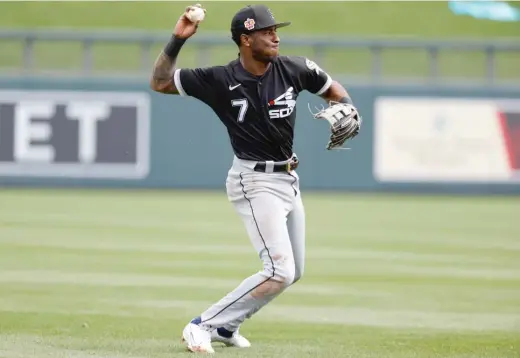  ?? GETTY IMAGES ?? Shortstop Tim Anderson had a rough day defensivel­y Tuesday. He committed an error, had a ball deflect off his glove and lost another ball in the sun.