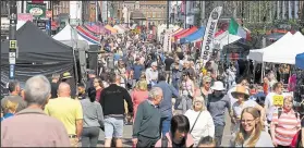  ?? ?? A jam-packed Northbrook Street artisan market