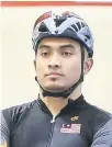  ??  ?? Azizulhasn­i Awang