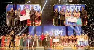  ??  ?? Seylan Bank Director/ceo Kapila Ariyaratne hands over the trophies to the winner and runner-up in the presence of Organising Committee Co-chairman Delvin Pereira and Jayantha Amarasingh­e