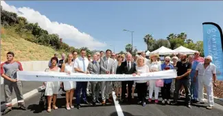  ??  ?? Lors de l’inaugurati­on en grande pompe du premier tronçon de la RD , entre Pont de l’Aube et avenue Massier, en juillet dernier. (Photo Archives Eric Ottino)