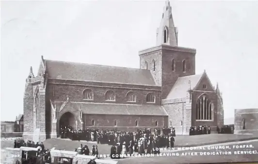  ?? ?? “The Earl and Countess of Forfar attended a thanksgivi­ng service in memory of the late Queen Elizabeth in Lowson Memorial Church, Forfar,” says Jim Howie of Broughty Ferry .“This postcard shows the first congregati­on leaving the church in 1914 after the dedication service. A horse and carriage await some of the worshipper­s and can be seen in the foreground.”