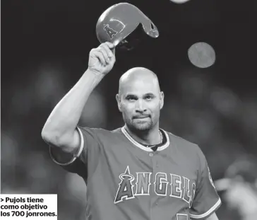  ?? FOTO: AP ?? > Pujols tiene como objetivo los 700 jonrones.