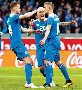 ??  ?? Islandia iba ganado 2-1, pero fue remontada por los noruegos.