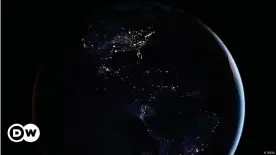  ??  ?? Imagen de la NASA de la Tierra por la noche.