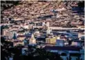 ??  ?? RECONOCIMI­ENTO. Quito fue la primera ciudad declarada Patrimonio Cultural. (Foto: QuitoTuris­mo)