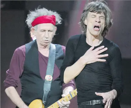  ?? DAVE ALLOCCA/THE ASSOCIATED PRESS/STARPIX/FILES ?? Keith Richards, left, was infamously busted for drugs in Toronto in 1977. He and the rest of his Rolling Stones bandmates (Mick Jagger is on the right) have always favoured Toronto as a rehearsal location.