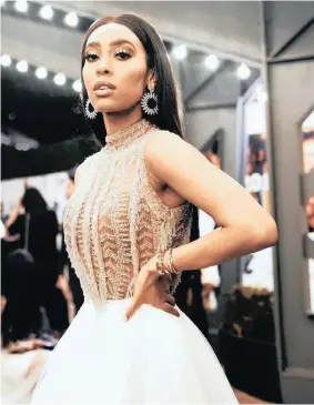  ?? | Instagram ?? SARAH LANGA:
The influencer shared conspiracy theories about how those who were against racism were protesting, even with the danger of being infected by the coronaviru­s, while those who supported racism were staying home. She implied there was a bigger plan at play.