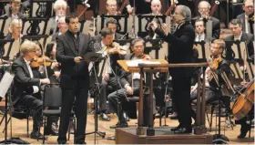  ?? Cory Weaver ?? Luca Pisaroni (left) with Michael Tilson Thomas in “Romeo and Juliet.”