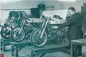  ??  ?? 2 2: Primo Zanzani, 1966, in the Motobi reparto corse (race department).