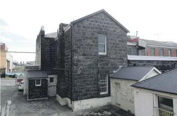  ?? PHOTOS: JOHN BISSET/THE TIMARU HERALD ?? The bluestone building which housed the Union Bank of Australia, was completed in 1877. It is unlisted but is proposed to be Category B listed as part of the Proposed District Plan.