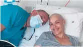  ?? ?? Sumari le Roux en haar man Lorenzo toe sy in ‘n stadium in die hospitaal was.