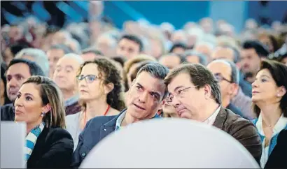  ?? JERO MORALES / EFE ?? Primer mitin. El presidente acompañó a Guillermo Fernández Vara en Extremadur­a