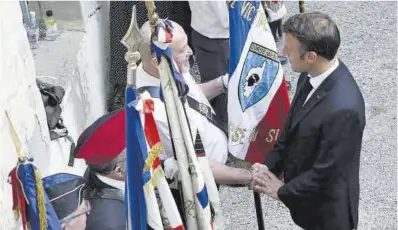  ?? Pascal Pochard-Casabianda / Efe ?? El presidente francés, Emmanuel Macron, durante una visita a Córcega, el año pasado.