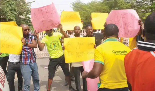  ?? Polytechni­c students protesting in Abuja yesterday, over the protracted closure of their institutio­ns nationwide.
PHOTO: NAN ??