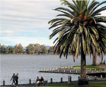  ??  ?? Hamilton’s Lake Rotoroa has become a popular tourist attraction and is drawing many groups in the community to use the facilities that are available.