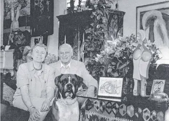  ?? FOTO: SAMMLUNG FAMILIE DESCHLER ?? Das Pressefoto aus dem Jahr 1992 zeigt Vera und Kurt Deschler.