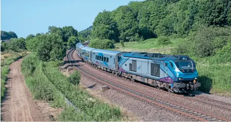  ??  ?? Transpenni­ne Express 68031
working 1T74 16.34 Scarboroug­hyork between Scarboroug­h and Seamer in the Mere Valley on July 17. Mick Atkin