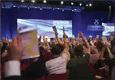  ??  ?? Hands up: Delegates tried to win permanent fracking ban