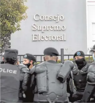  ?? EFE ?? Exterior del Consejo Supremo Electoral de Nicaragua, afín a Ortega