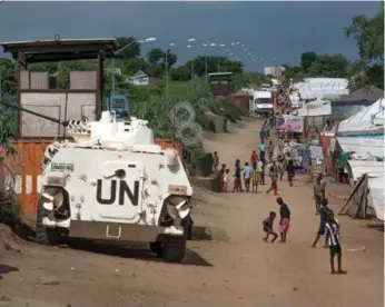  ?? JASON PATINKIN/ASSOCIATED PRESS ?? More than 30,000 civilians are housed at the UN camp in the South Sudanese capital.