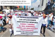  ?? ?? La marcha salió alrededor de las 10:30 horas rumbo al Zócalo./Foto: A.R.