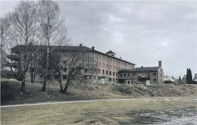  ?? FOTO: TORE SVARVERUD ?? BARNEHAGE: Dette bygget skal rives. På sykehjemst­omta skal det i stedet bygges en ny, stor barnehage.