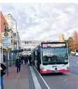  ?? RP-ARCHIV: HB ?? Am Busbahnhof Viersen verkehren viele NEW-Buslinien.