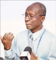  ??  ?? Dr William Adu-Krow