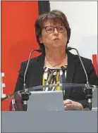  ??  ?? Martine Aubry mise sur la propreté.