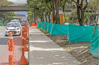  ?? FOTO JULIO CÉSAR HERRERA ?? Se espera que el primer tramo, entre la calle 10 y la 4 sur, se culmine en dos meses, La totalidad de la obra debe ser entregada a finales de enero del próximo año.