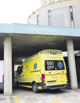  ?? ÁNGEL DE CASTRO ?? Imagen de archivo del acceso a Urgencias del Hospital Cínico Lozano Blesa.