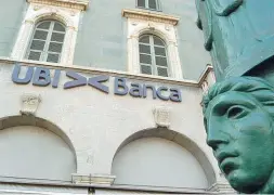  ??  ?? Banca e consiglier­i La Cassazione ha messo la parola fine sulle sanzioni