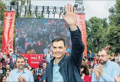  ?? ALBERTO MORANTE / EFE ?? Pedro Sánchez, ayer al término del mitin que protagoniz­ó en Oviedo para celebrar sus cien días de mandato