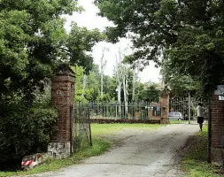  ?? San Lazzaro ?? L’ingresso della casa famiglia «Il fiore» in località Croara