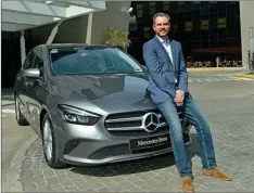  ??  ?? Rolf Epp, CEO de BMW Group Argentina, junto a un BMW X5. El renovado Audi Lounge, donde estaba Rond Point. Christian Kimelman, director comercial de Mercedes
Benz Automóvile­s Argentina.