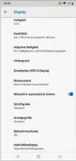  ??  ?? Für das Display des Nokia 7.1 kann man HDR 10 aktivieren, was für einen erhöhten Dynamikumf­ang sorgt.