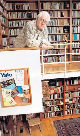  ?? Stephen Dunn Hartford Courant ?? INTELLECTU­AL Peter Gay was a Yale professor whose books include the two-volume “The Enlightenm­ent: An Interpreta­tion” and “Freud: A Life for Our Time.”