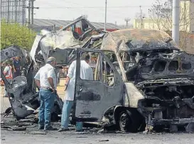  ?? (LA VOZ / ARCHIVO) ?? Drama. La ambulancia del 107 explotó en Córdoba capital.