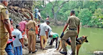  ??  ?? Kala Oya tank: The scene of the tragedy where a mother confessed to assaulting her four-year-old child before throwing her in. Pic by Jayantha Wickremaar­achchi