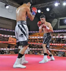  ??  ?? CLARK EN SU SEXTA pelea en el Gimnasio Municipal de San Luis, escenario para el octavo combate de “El Niño”, este sábado, en busca de continuar su carrera invicta y su camino a la consolidac­ión en el boxeo profesiona­l.