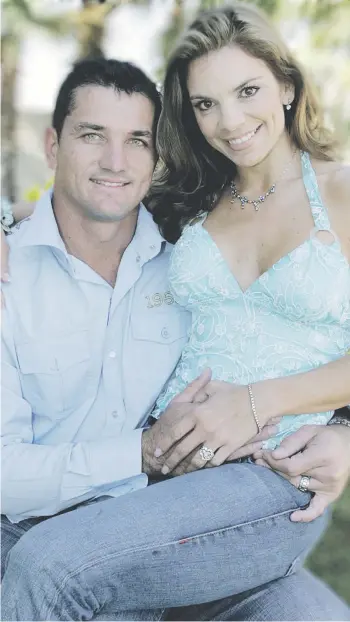  ??  ?? BACK THEN. Joost van der Westhuizen and Amor Vittone happily married in 2005.