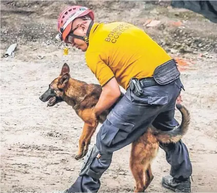  ?? CORTESÍA BOMBEROS ?? Monge trabaja en Bomberos desde el 2010.