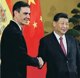  ?? Borja Puig de la Bellacasa / EFE ?? Una foto de Sánchez y Xi en la cumbre del G-20 del 2022