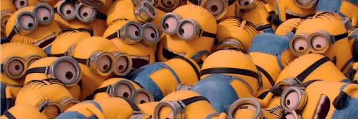  ??  ?? I coloratiss­imi Minions arriverann­o in Italia il 27 agosto. Il film è lo spin off di «Cattivissi­mo me». Negli Stati Uniti ha già incassato 115 milioni di dollari