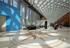  ??  ?? La nuova ala del terminal 1 dello scalo di Venezia, un’area di 11.500 metri quadrati, inaugurata ieri